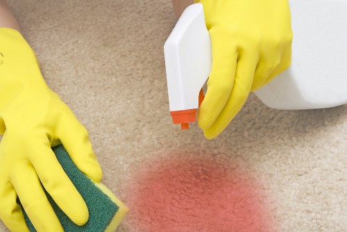 Professional end of tenancy cleaning in a Chiswick home