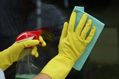 Professional cleaning company servicing a home in Chiswick