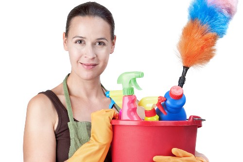 Professional house clearance service in Chiswick removing household items